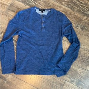 Banana Republic 3 Bottom Henley Long Sleeved T
